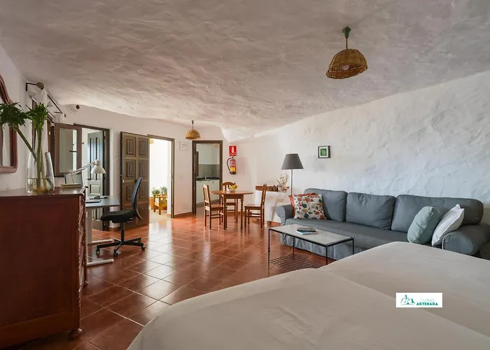 Living - Cave House & Silence Adults Only Artenara