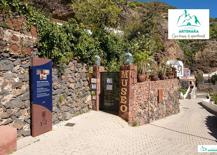 Living - Cave House & Silence Adults Only Διαμέρισμα Artenara