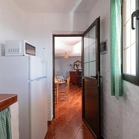 아파트 Living - Cave House & Silence Adults Only